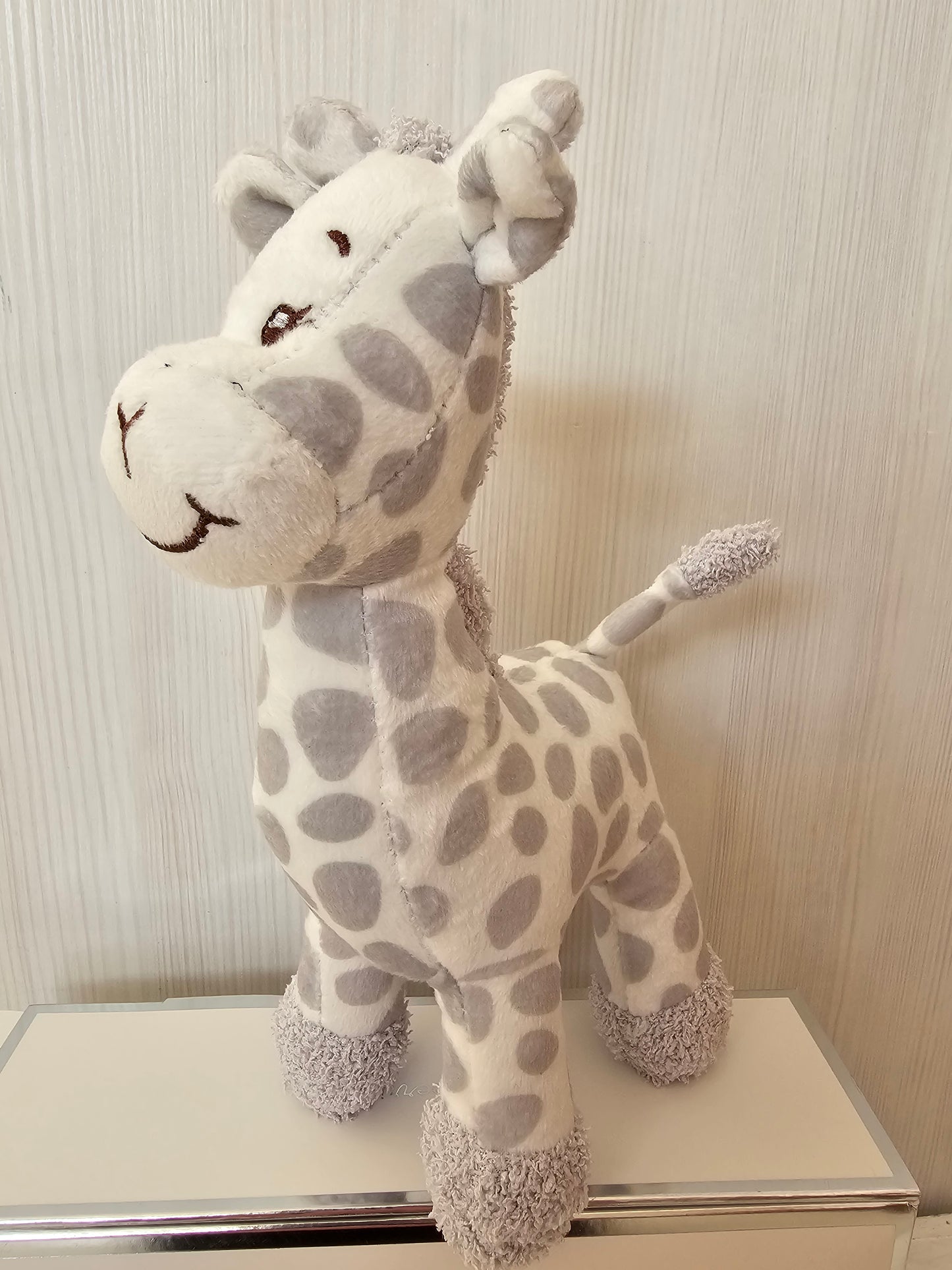 MUÑECO SONAJERO JIRAFA