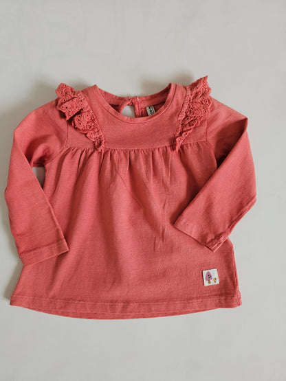 Camiseta VOLANTES PERFORADOS