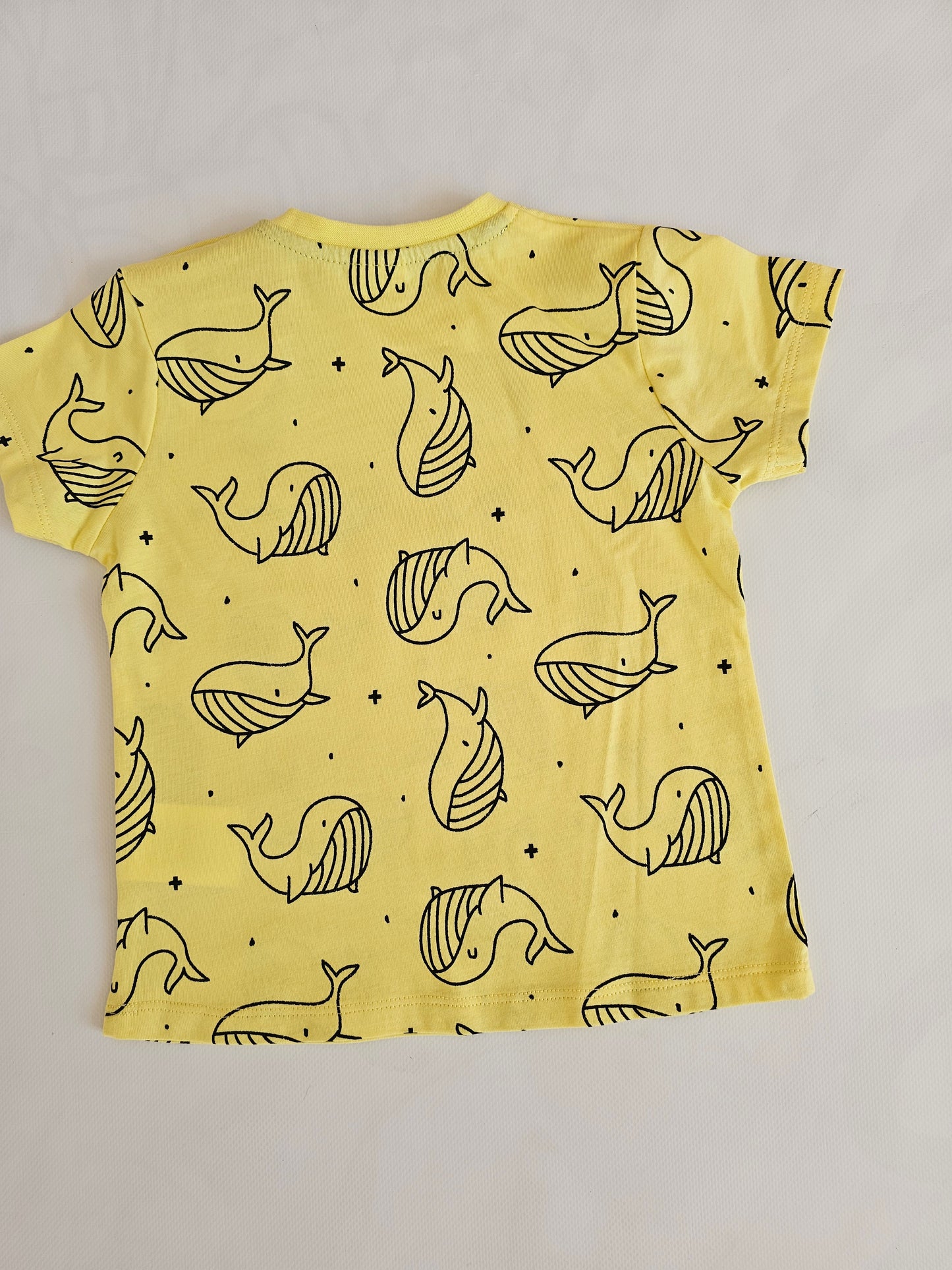 Peto denim + camiseta BALLENAS