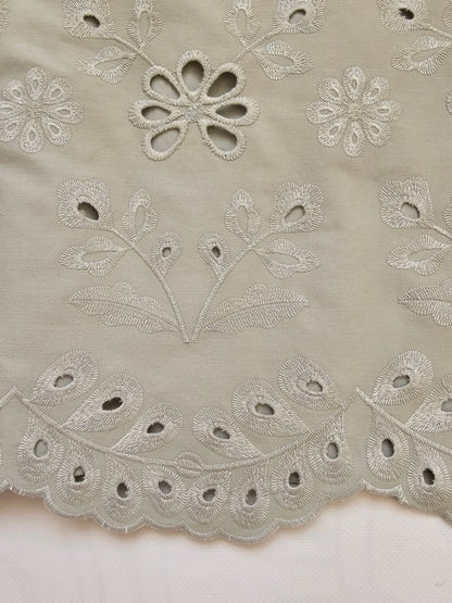 Blusa Perforada Flores