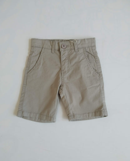 Pantalón CORTO