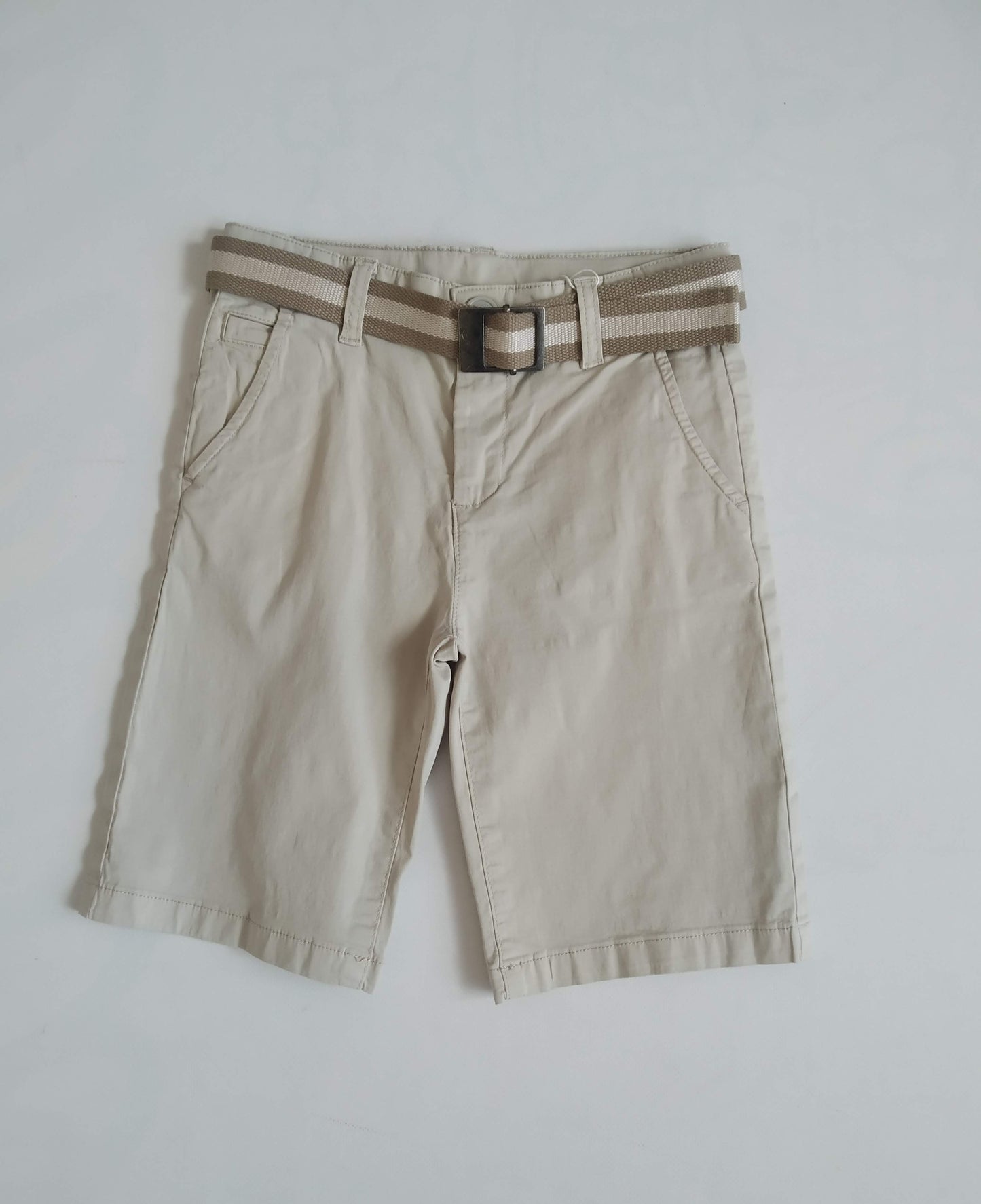 Pantalón corto CINTURÓN