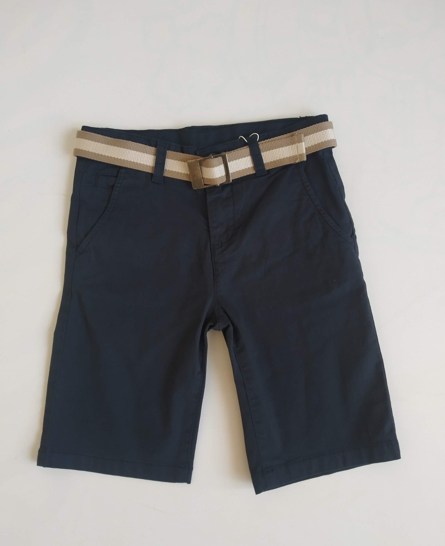 Pantalón corto CINTURÓN