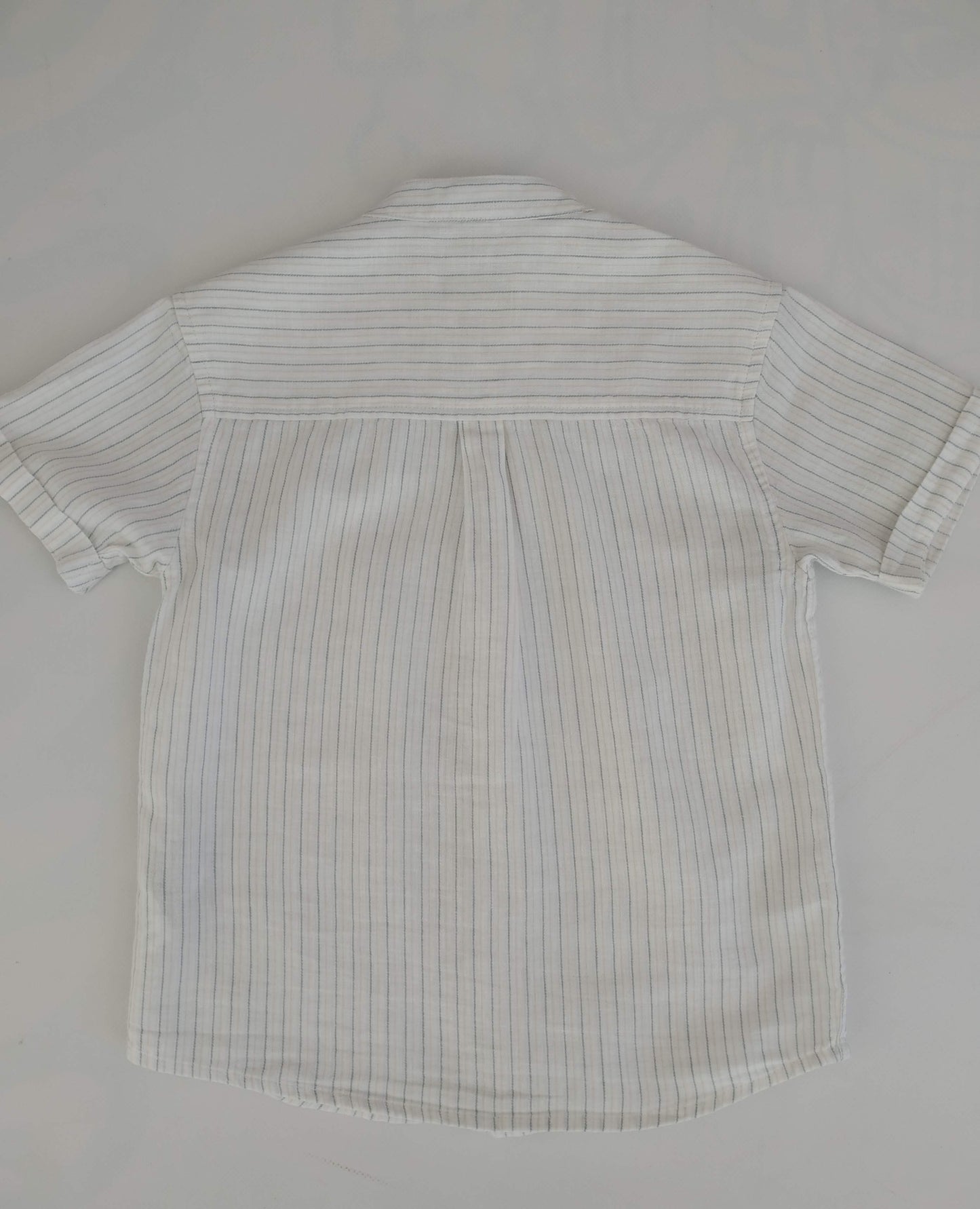 CAMISA RAYAS CUELLO MAO
